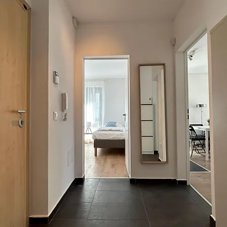 Idea - Two Separate Bedrooms And Living Διαμέρισμα Σόφια